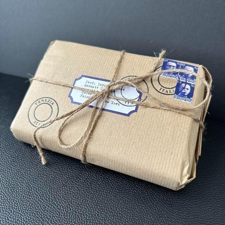 インディージョーンズ　聖杯手帳　ヒーロープロップ　graildiary