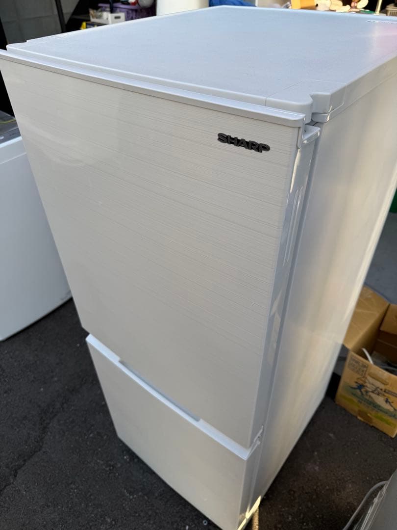 Lin thin　SHARP 冷蔵庫 SJ-D15G-W 152L