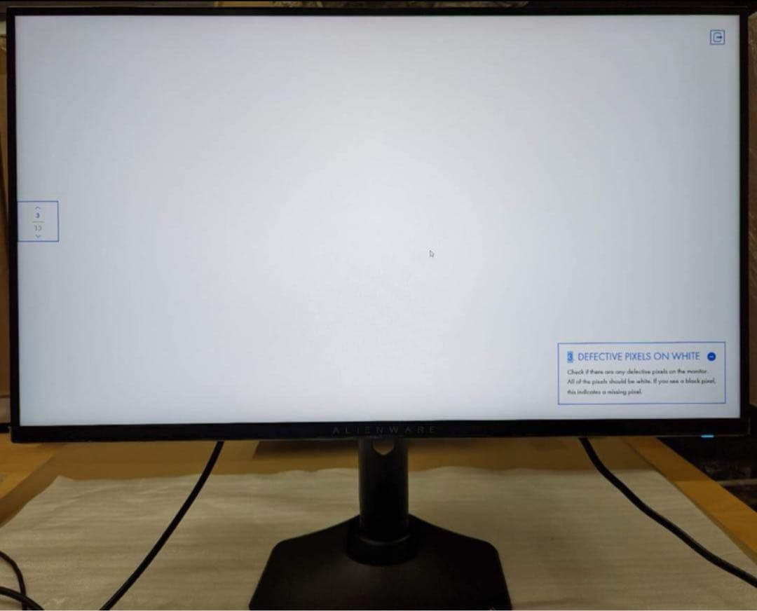 ディスプレイ・モニター本体 ALINEWARE AW2725QF