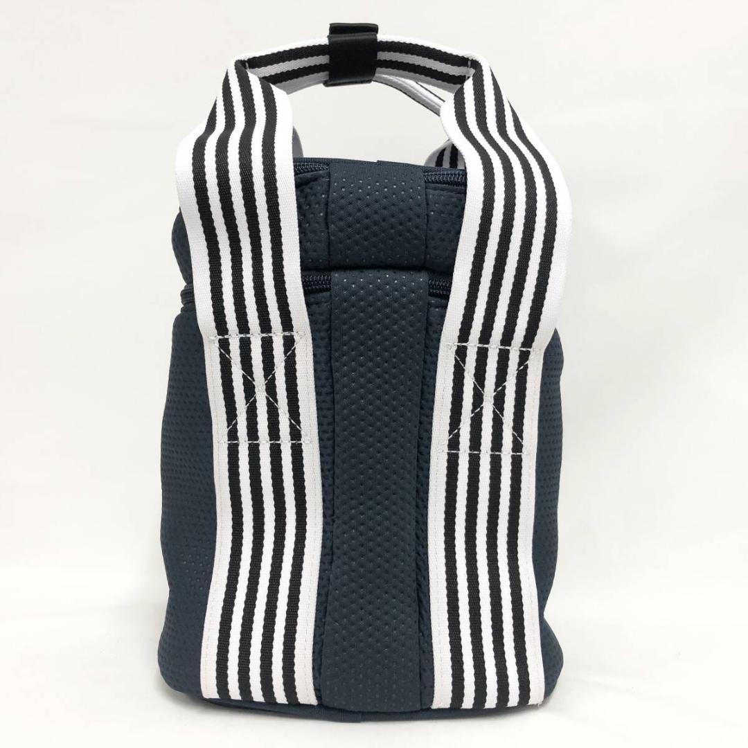 ○★新品未使用　PEARLY GATES　バニティタイプ　保冷バッグ　ネイビー