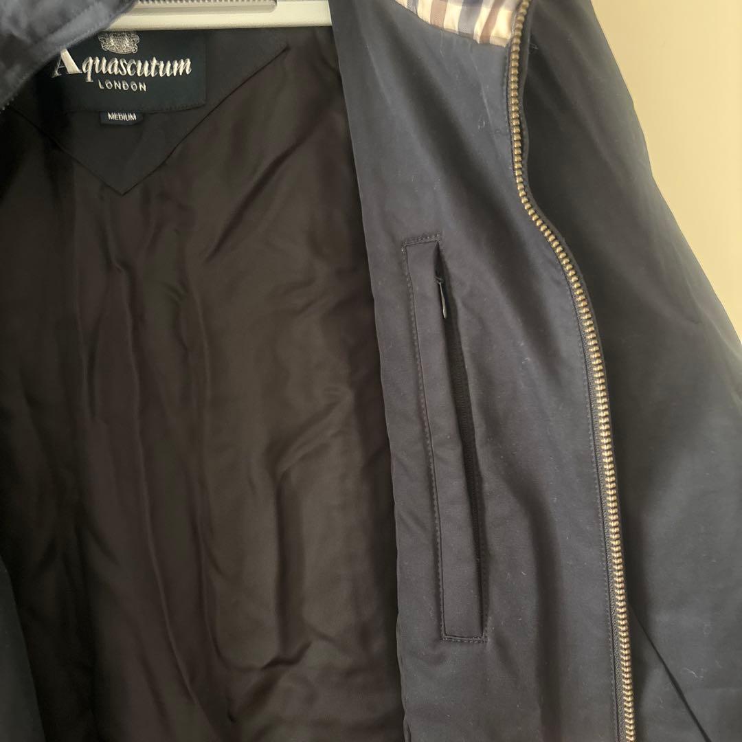 【最終値下げ！美品】Aquascutum メンズダウンジャケットM