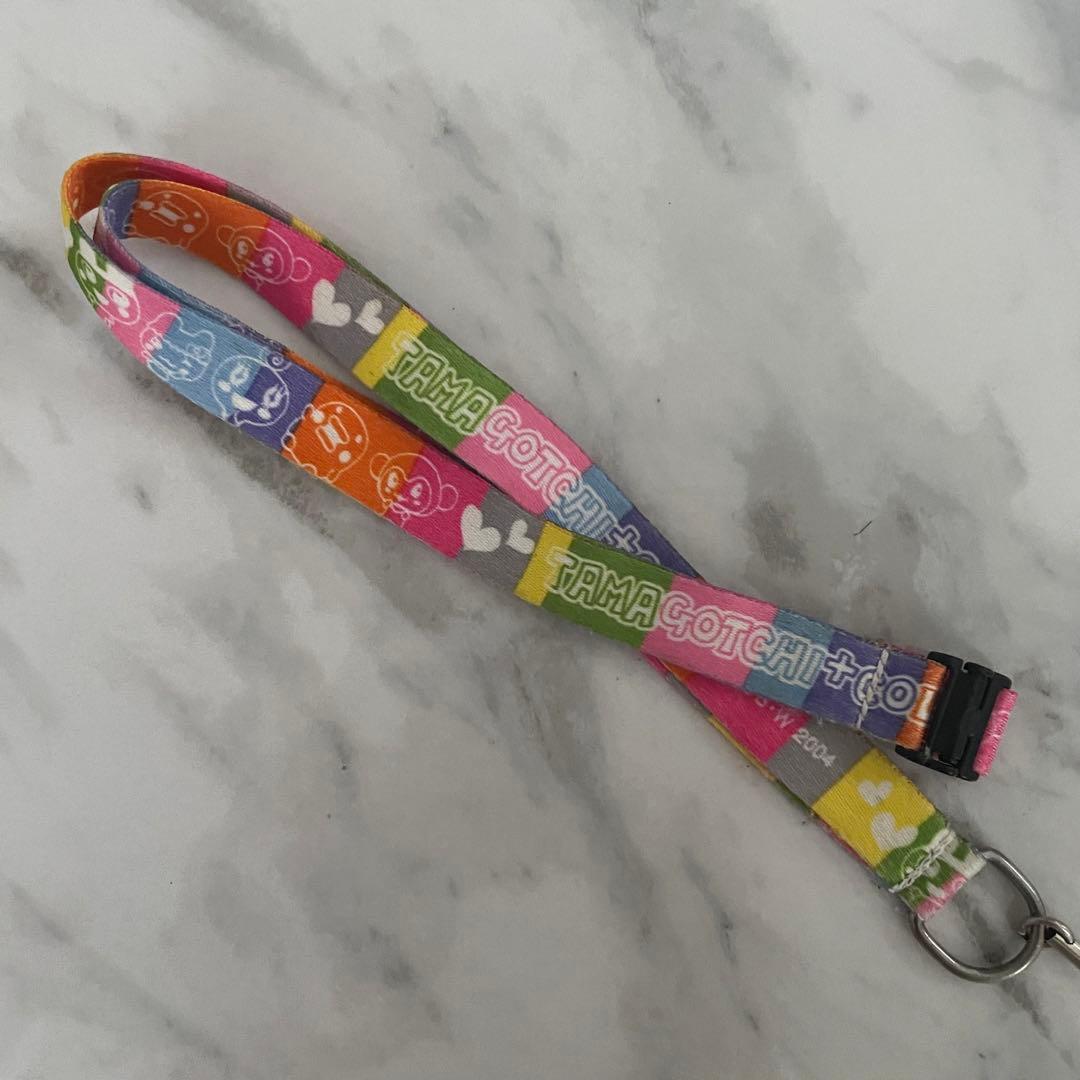 たまごっちみーつ マジカルみーつVer. パープル ネックストラップ付き