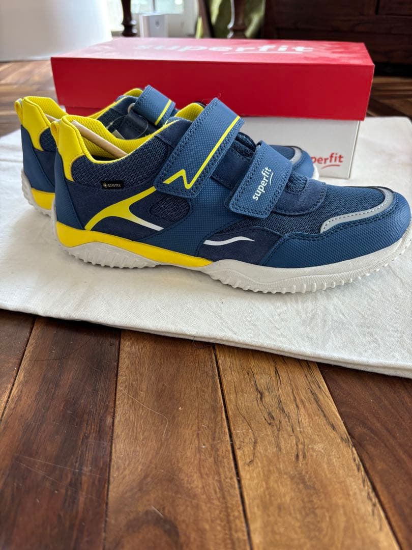 superfit GORE-TEX ストーム　キッズシューズ　38.39セット