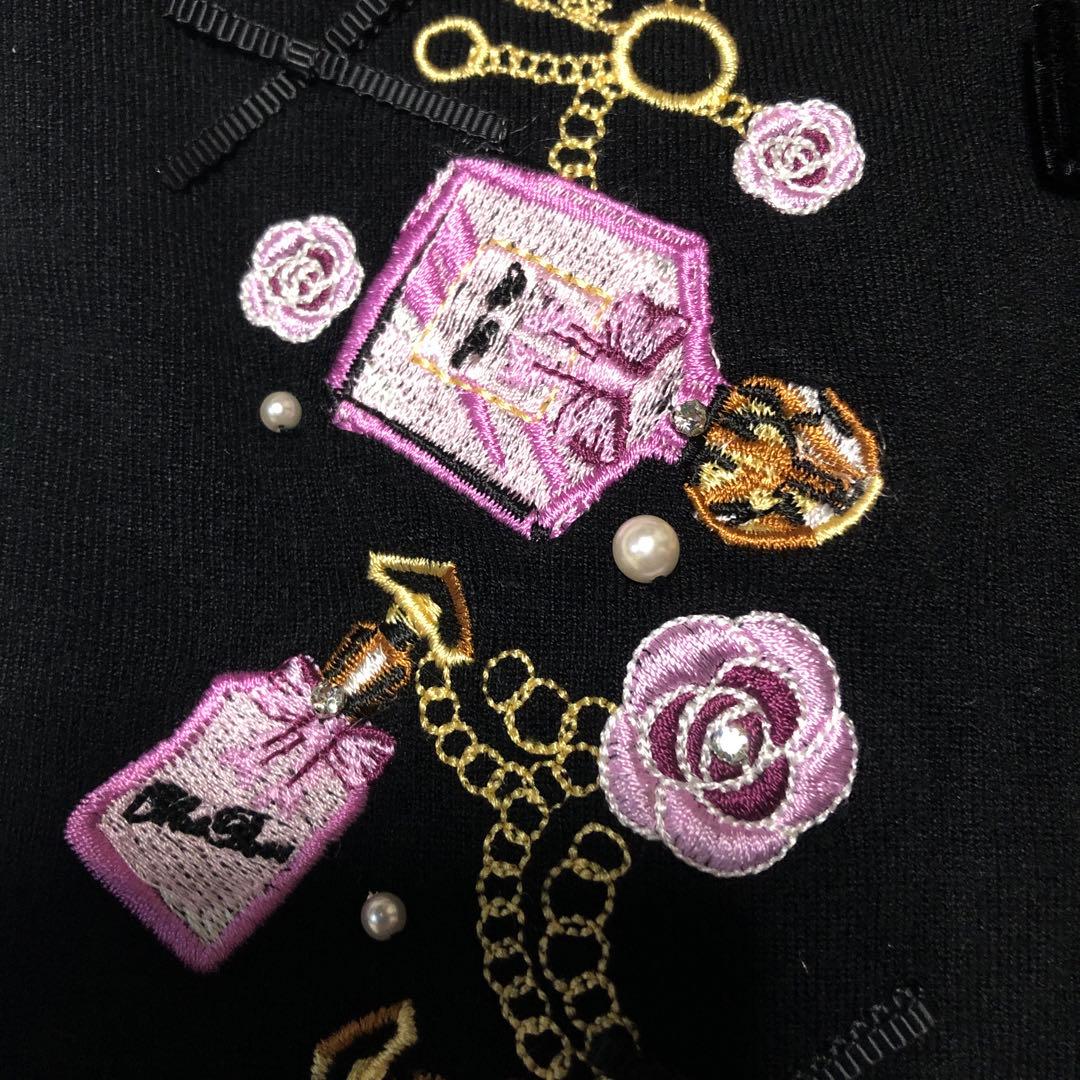 ❤️専用❤️【新品】スーパービューティ♡香水瓶♡刺繍/カーディガン/44