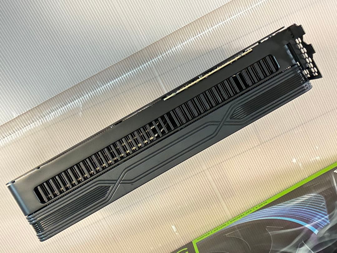 RTX5090 Gamerock本体のみ