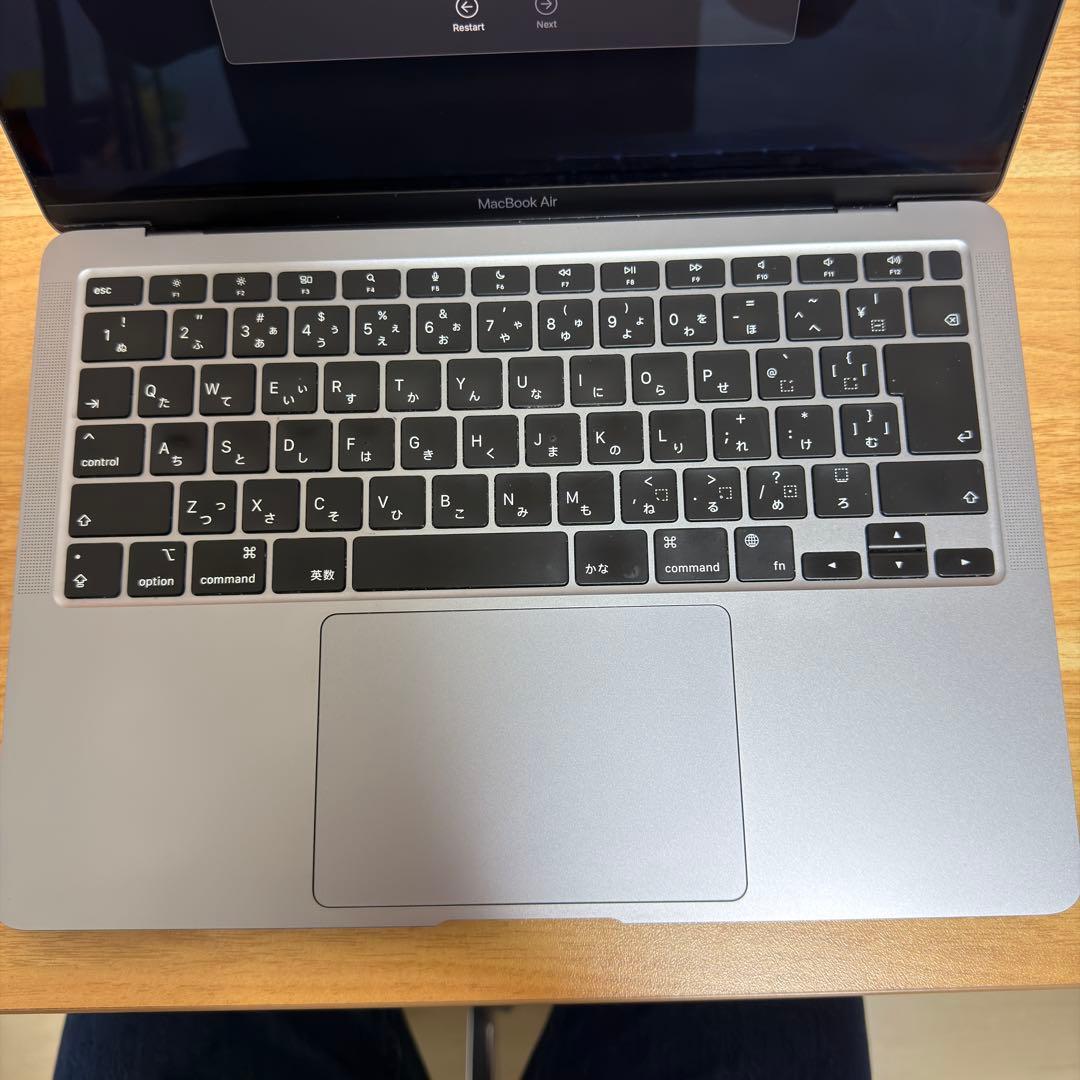 Apple MacBook Air（M1）MOFTスタンド付き