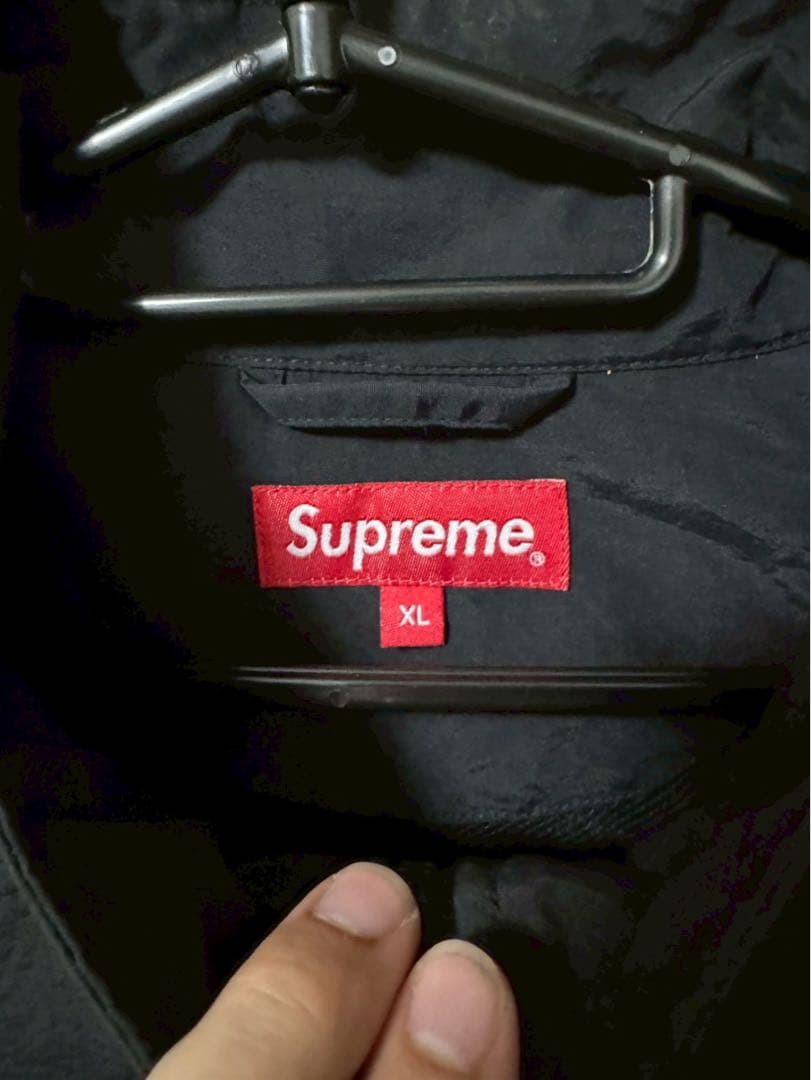 supreme アーチロゴ　ハーフジップ　アノラック　ナイロンジャケット　シュプ