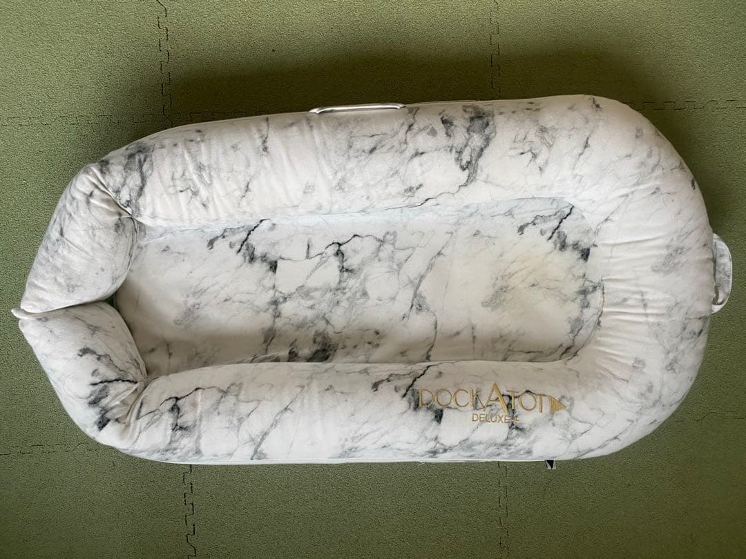 DockATot Deluxe+ドッカトット　大理石　マーブル　ベッドインベッド