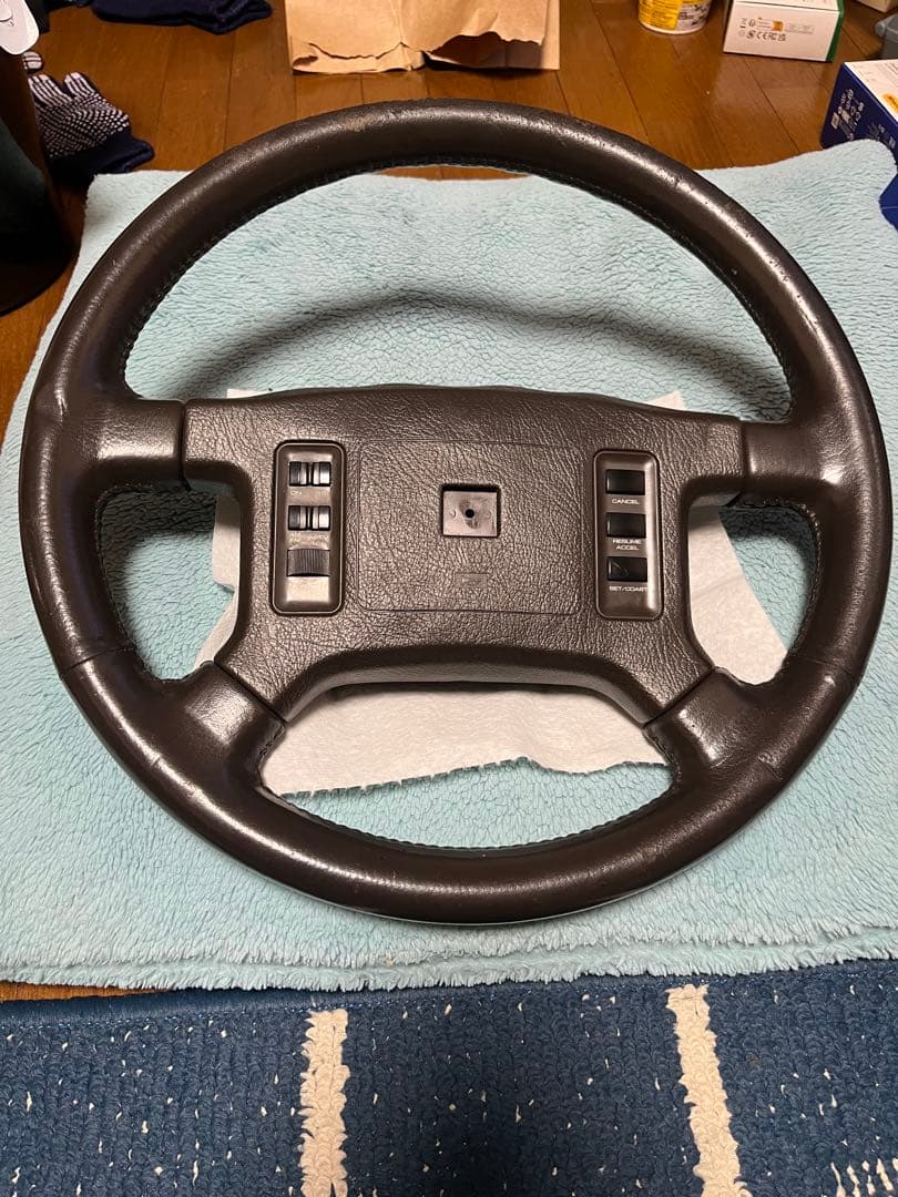 UF31 レパード　後期型　純正ステアリング　ブラウン　光通信