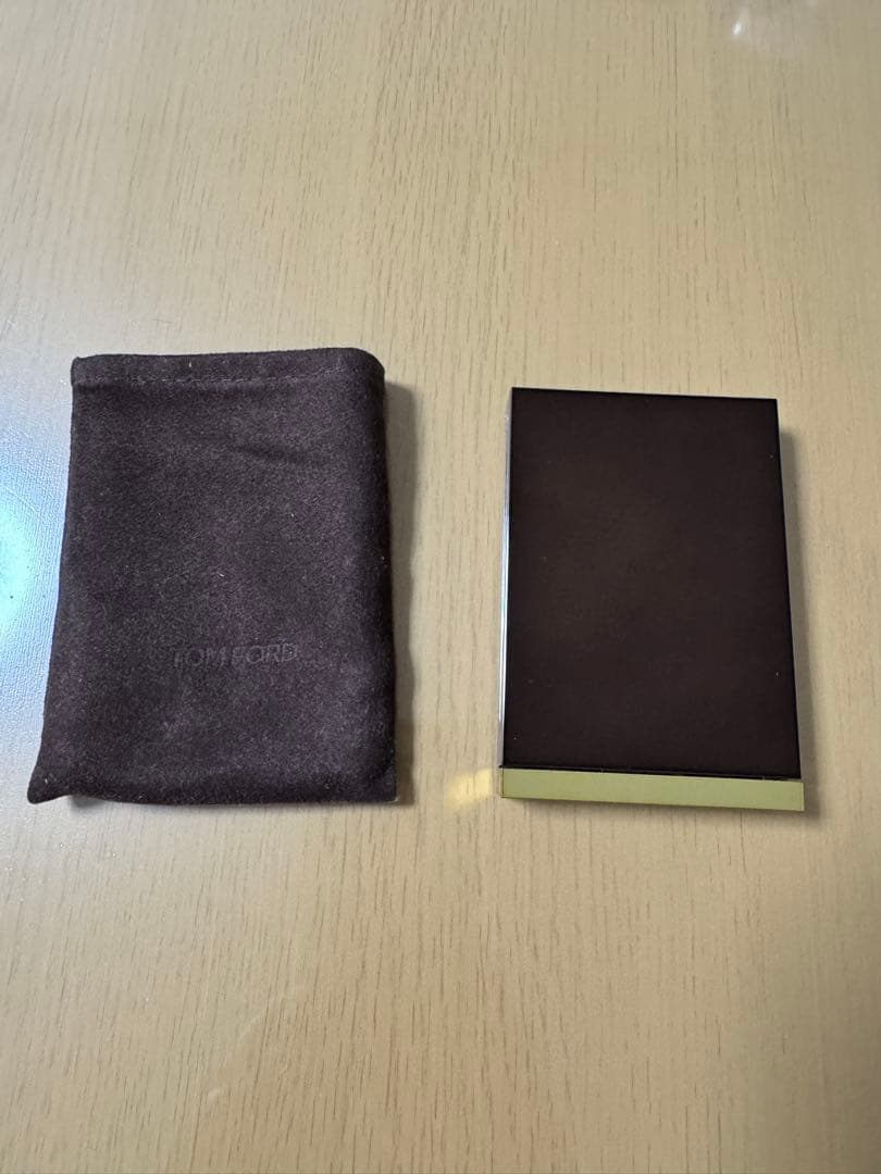 【タイムセール中】使用1回 トムフォードアイカラークォード デイドリーム