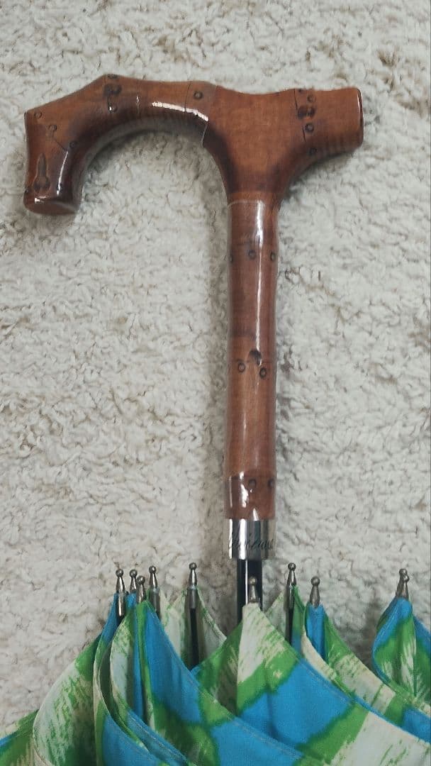 貴重品ヴィヴィアンウエストウッド雨傘