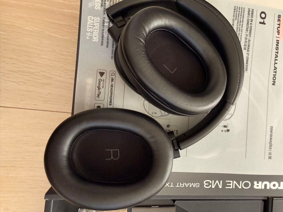 JBL TOUR ONE M3 ワイヤレスヘッドホン　トランスミッター付属