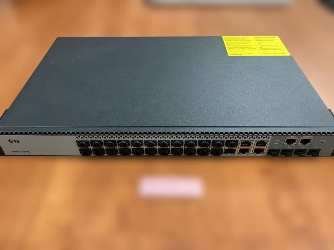 FS JAPAN S3900-24F4S①