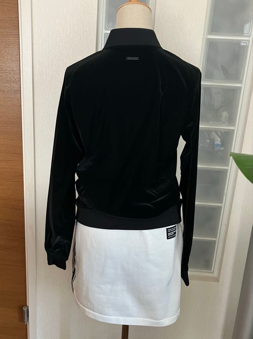 ★mari★ マスターバニー ベロア調ラミネートジャケット 黒
