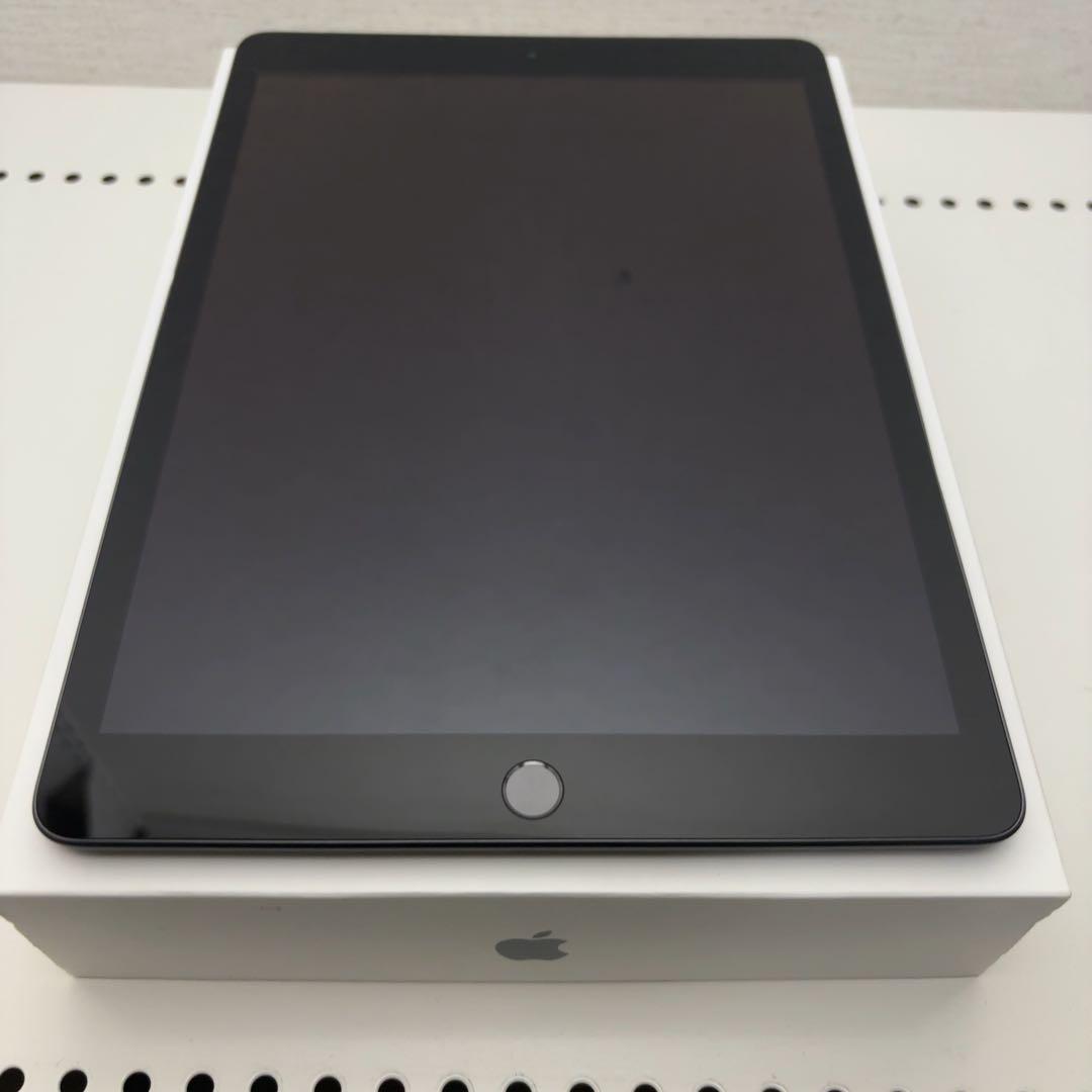 早い者勝ち　訳あり　iPad 第8世代　32GB