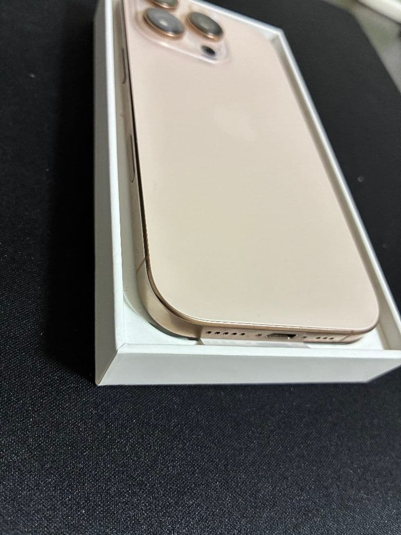 スマートフォン本体 Apple iPhone 16 Pro Desert Titanium