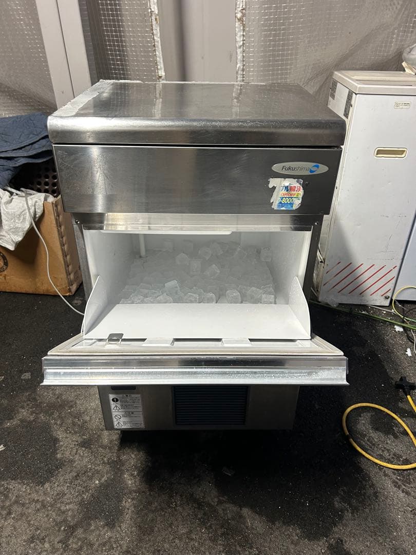 フクシマ【35㌔製氷機】動作確認済み