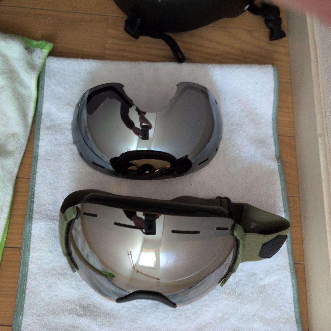 スノボ（ヘルメット、ゴーグル）セット