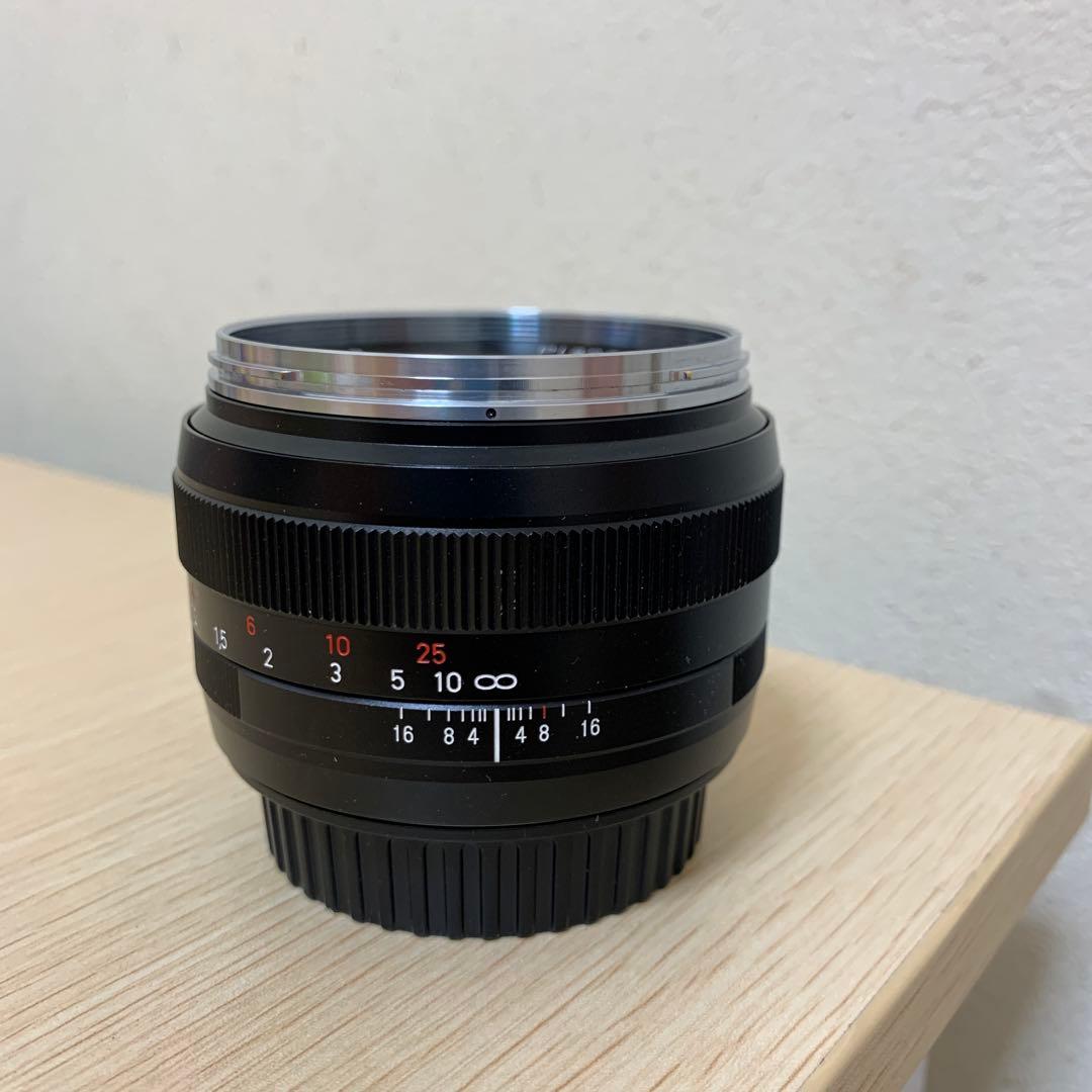 Carl Zeiss Planar T* 50mm F1.4 ZE　キヤノンEF