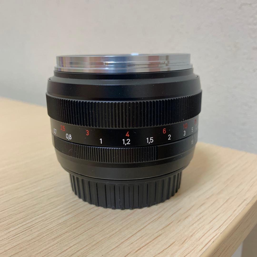 Carl Zeiss Planar T* 50mm F1.4 ZE　キヤノンEF