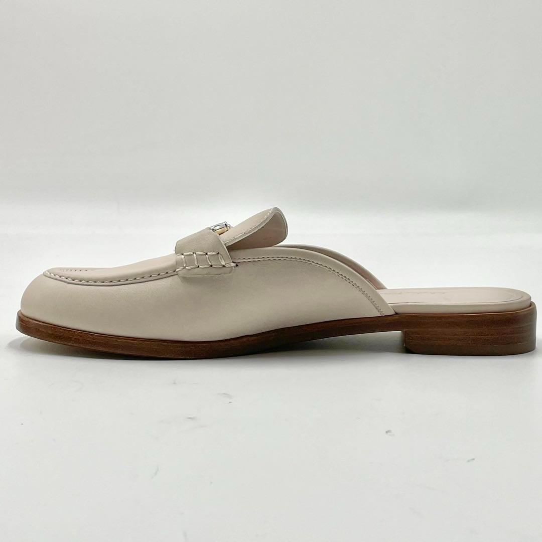 フェラガモ ガンチーニ ミュール パンプス スリッポン ベージュ アイボリー