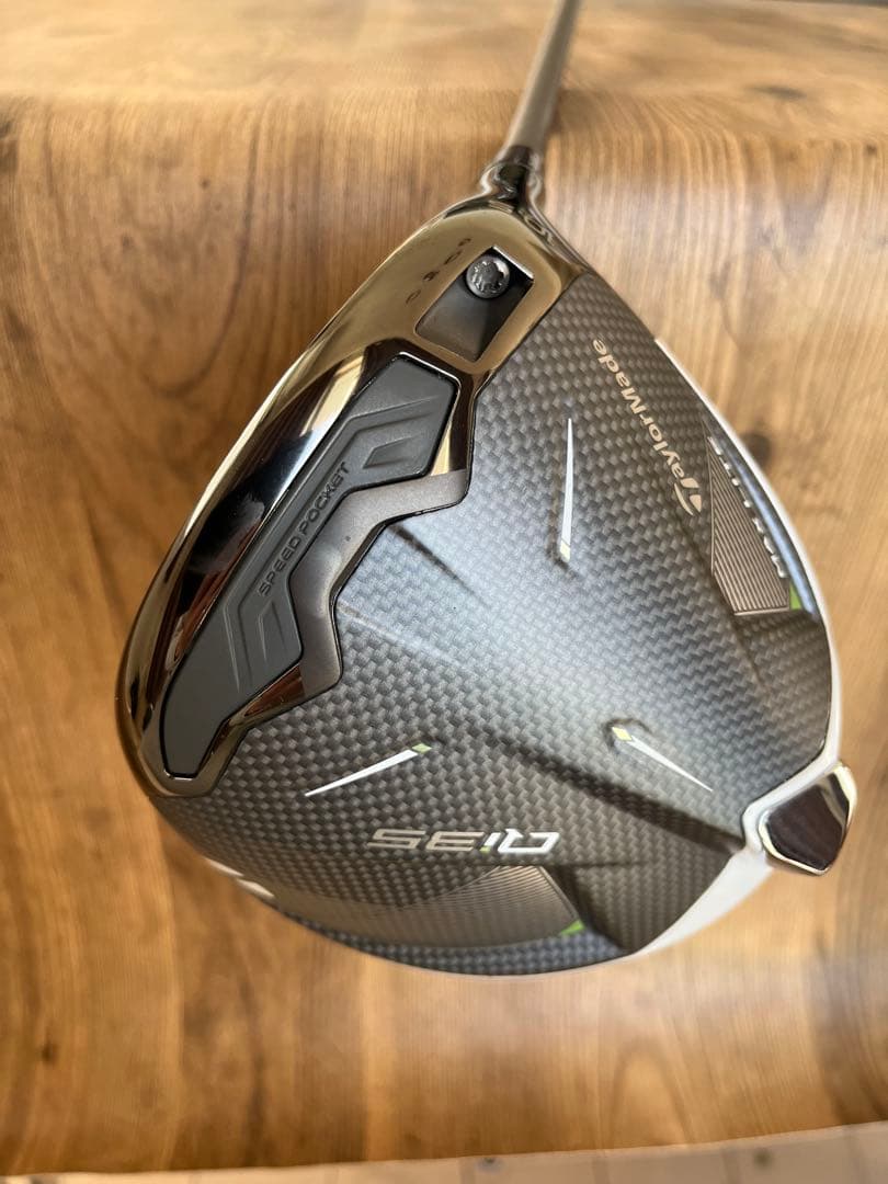 テーラーメイドゴルフ　QI35 MAX LITE ドライバー