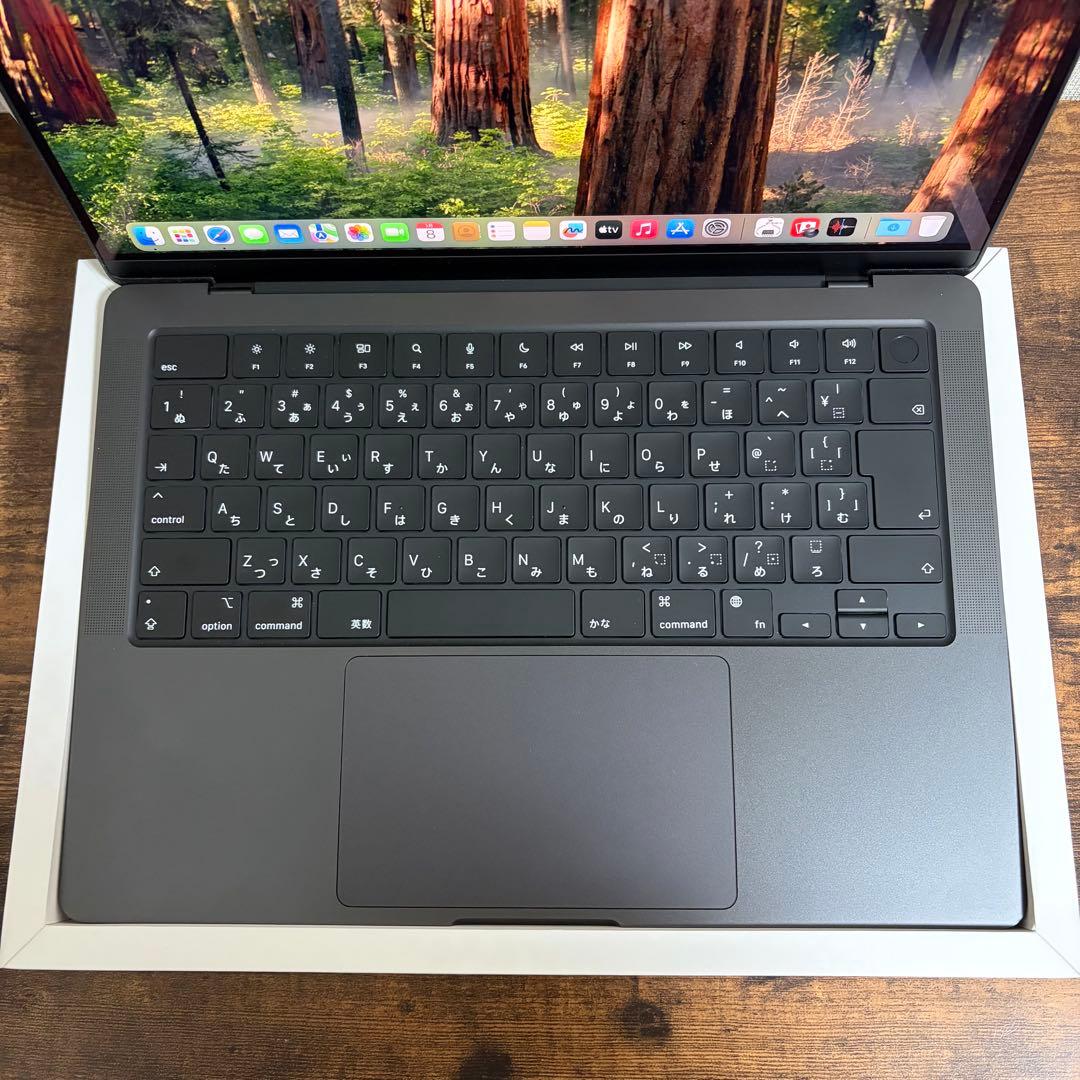 MacBook Pro 14インチ 2024 M4 メモリ24GB SSD1TB