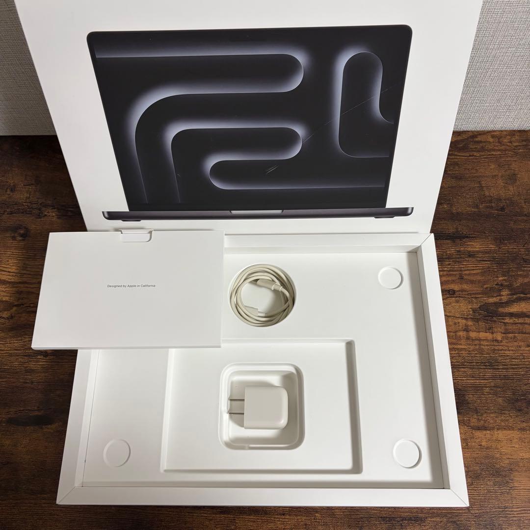 MacBook Pro 14インチ 2024 M4 メモリ24GB SSD1TB