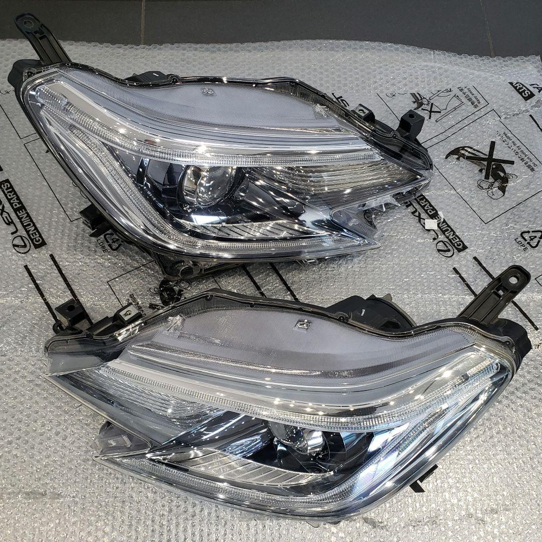 トヨタ 130系マークX 中期 純正 ヘッドライト 左右セット⭐中古⭐程度良好❗