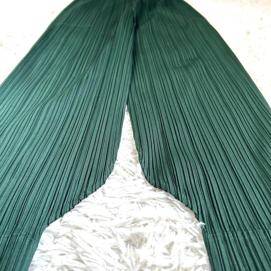 【極美品】プリーツプリーズ 24AW ワイド ジョガーパンツ M 緑 近年