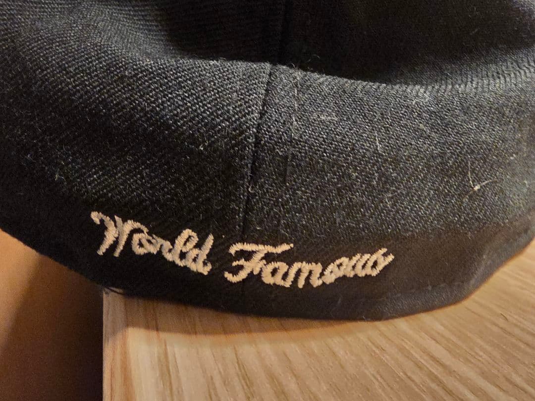 Supreme ブラック キャップ NEW ERA 8インチ(63.5)