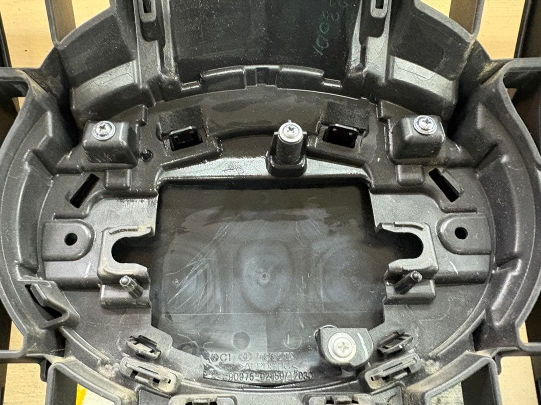 ランドクルーザー　プラド　150後期　フロントグリル