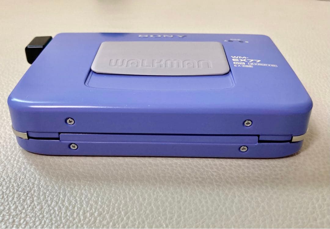 SONY WM-EX77 WALKMAN パープル　紫　動作品　ジャンク扱い