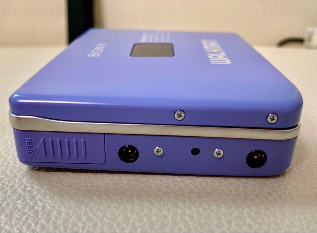 SONY WM-EX77 WALKMAN パープル　紫　動作品　ジャンク扱い