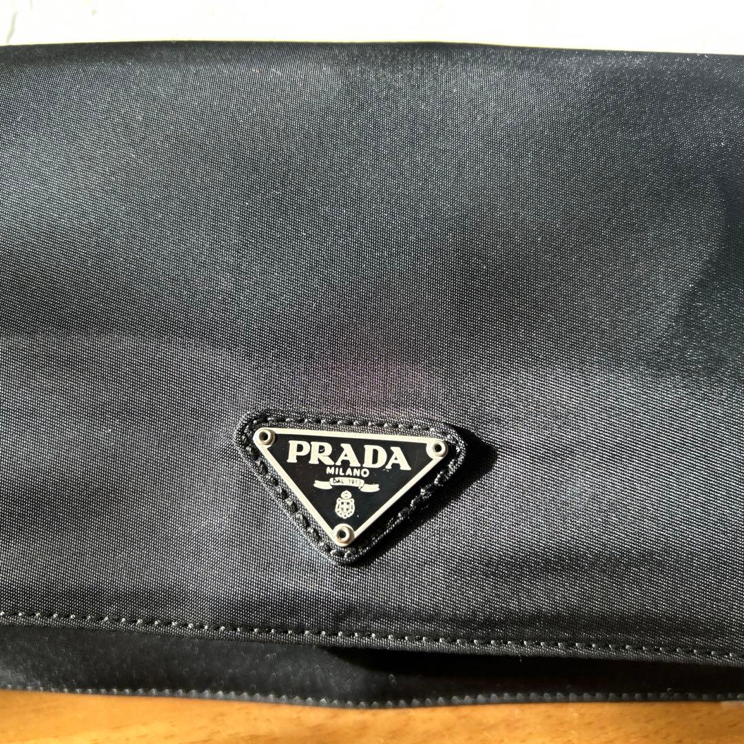 PRADA ミニバッグ