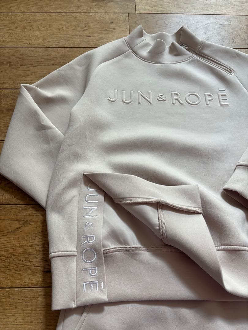 ⭐︎JUN & ROPE⭐︎セットアップ　ベージュ