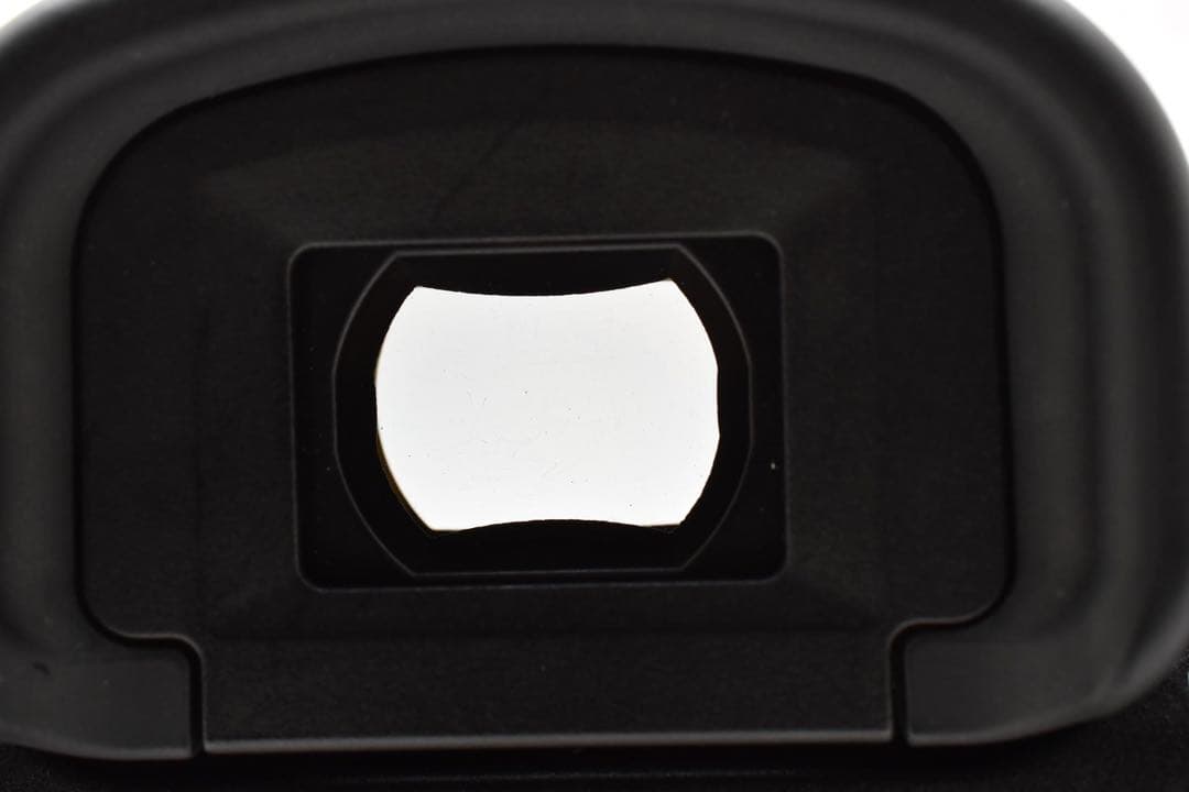 Canon EOS 5D Mark IV 望遠/Canon EF 75-300