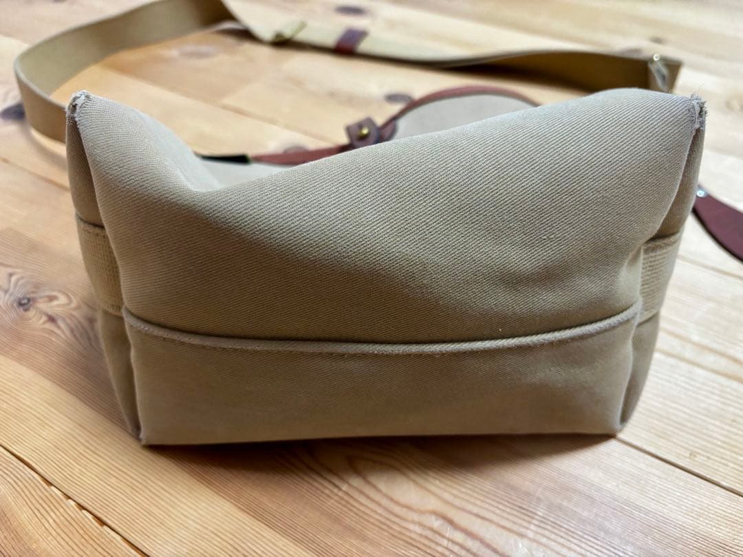 BRADY KINROSS キンロス ミニショルダーバッグ