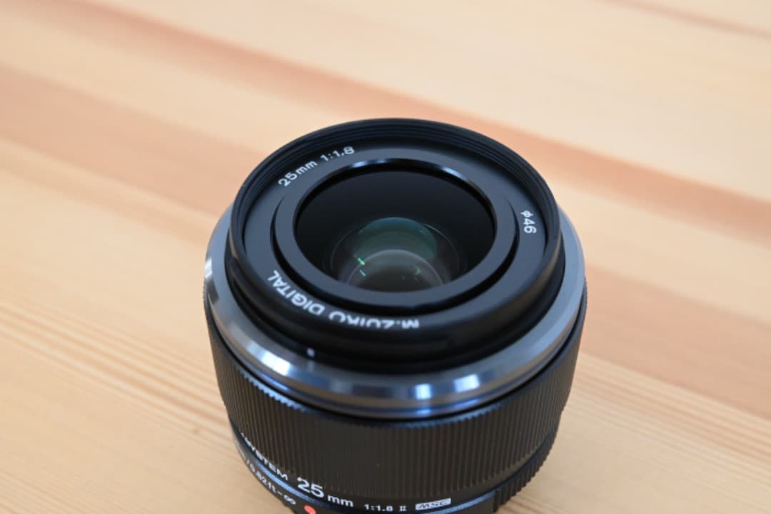 OMSYSTEM　M.ZUIKO DIGITAL 25mm F1.8 II
