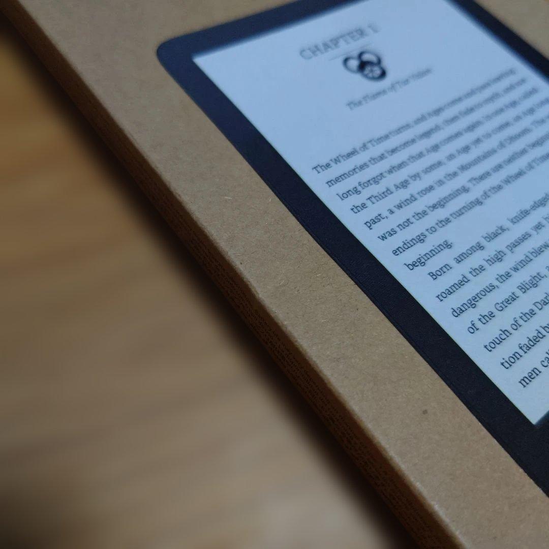 Amazon Kindle 6インチ　電子書籍リーダーマッチャ16GB