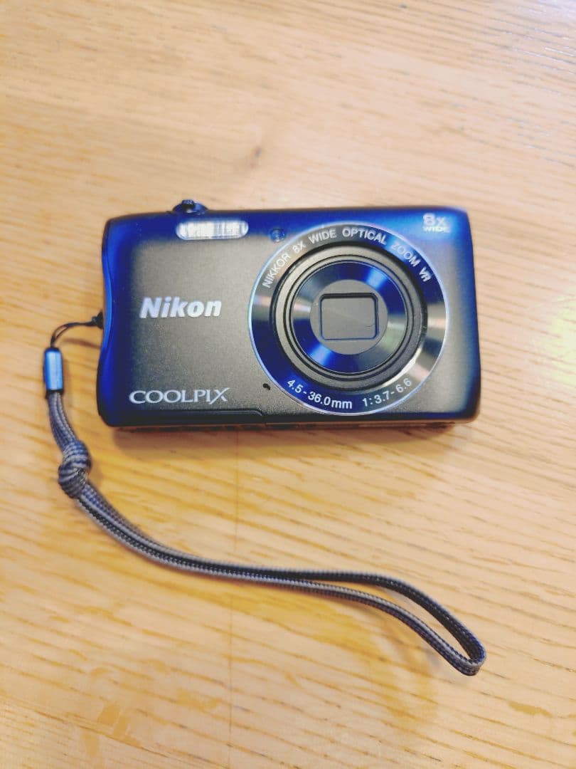 m*n様 Nikon COOLPIX S3700 コンパクトデジタルカメラ
