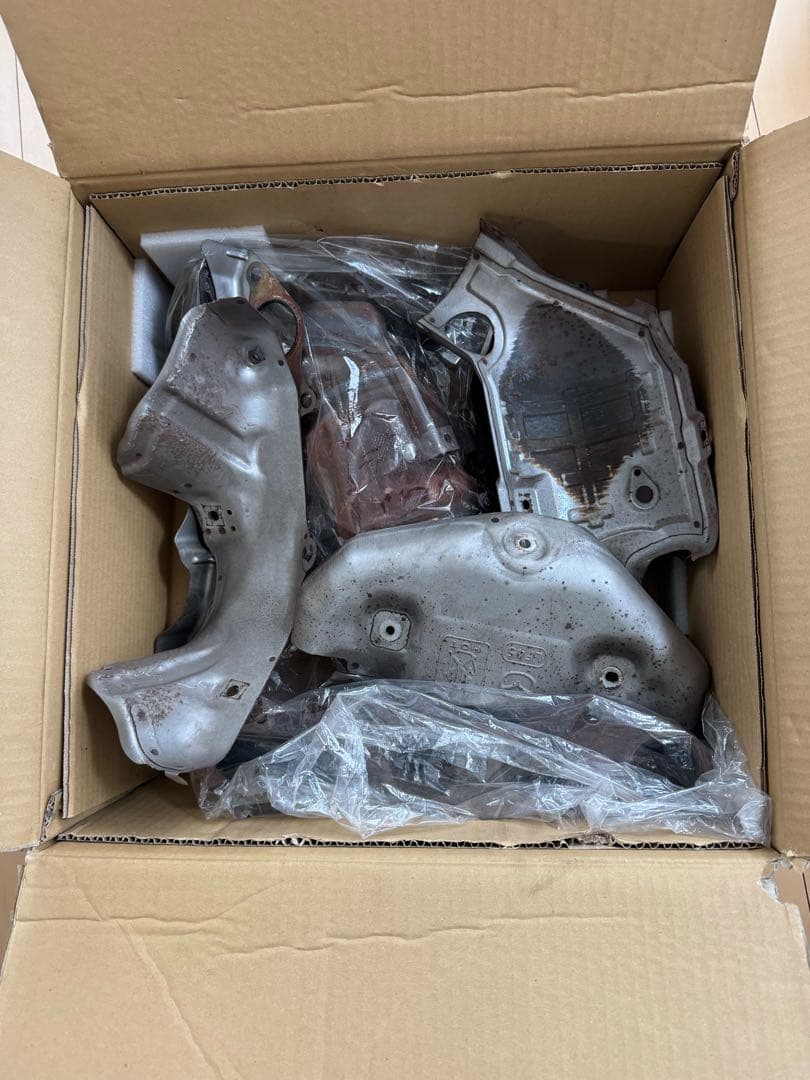 ncロードスター 純正エキマニ