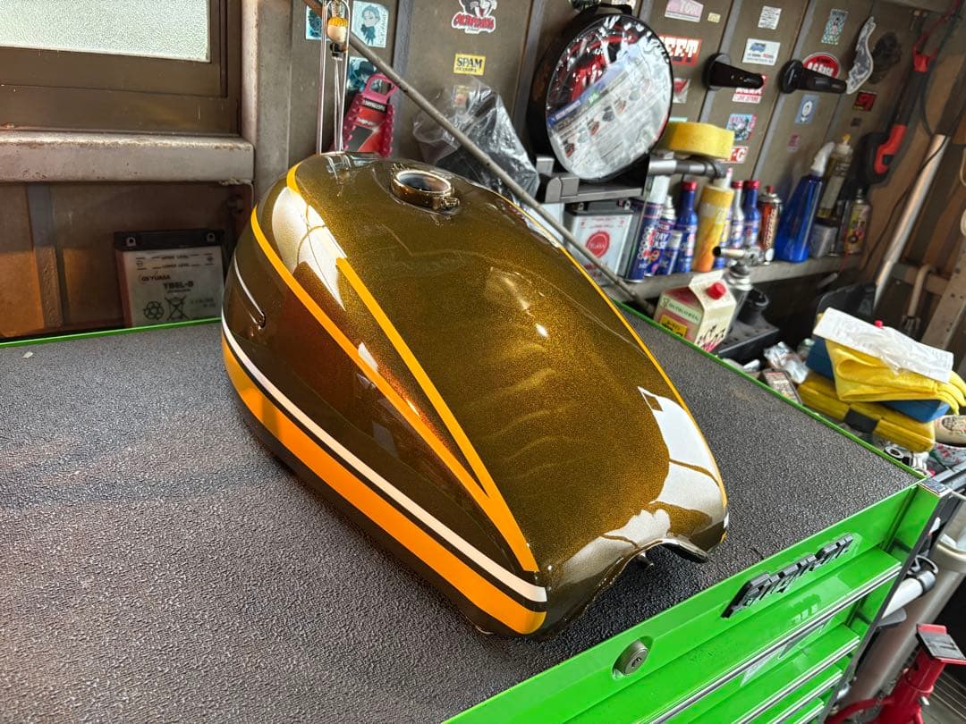 Z1 タンク　タイガーカラー