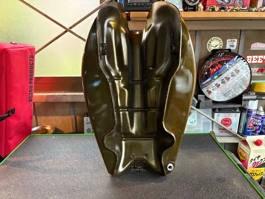 Z1 タンク　タイガーカラー