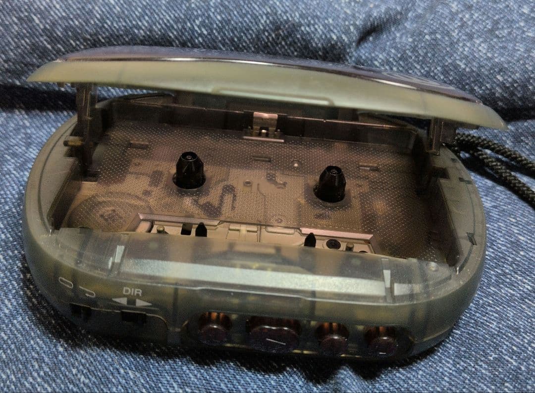 SONY WM-EQ2 カセットプレーヤー