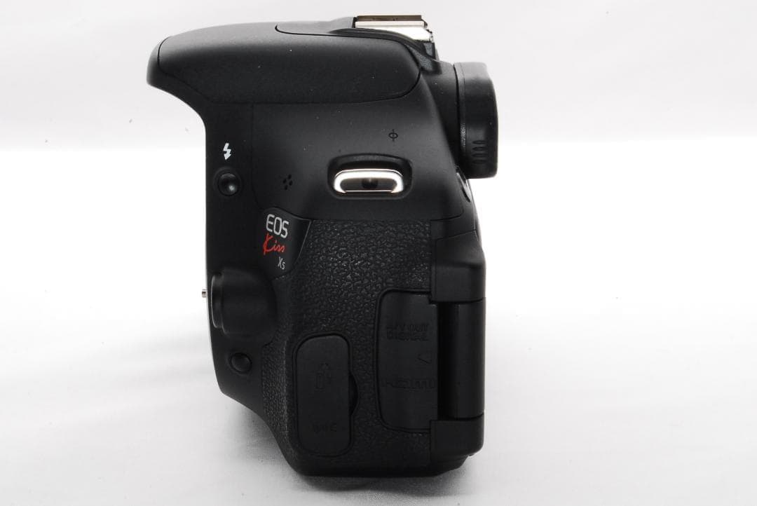 広角〜望遠まで◎憧れの一台Canon EOS Kiss X5ダブルレンズ