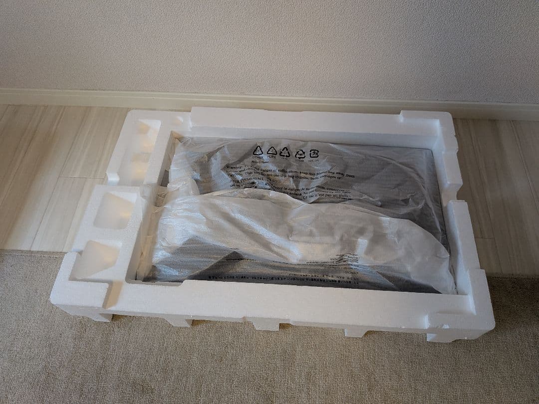 ASUS ROG Strix XG27UCS 27インチ4Kゲーミングモニター