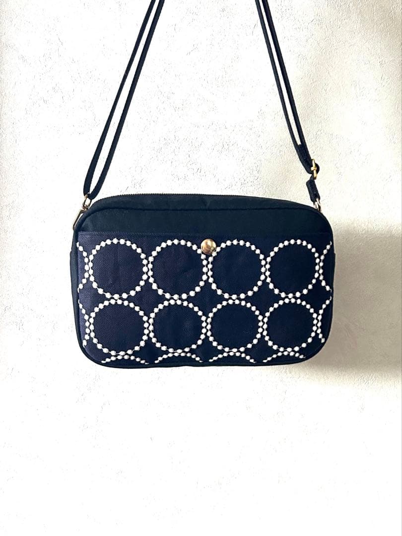 ミナペルホネン タンバリン ショルダーバック(ちょっと大きめ)