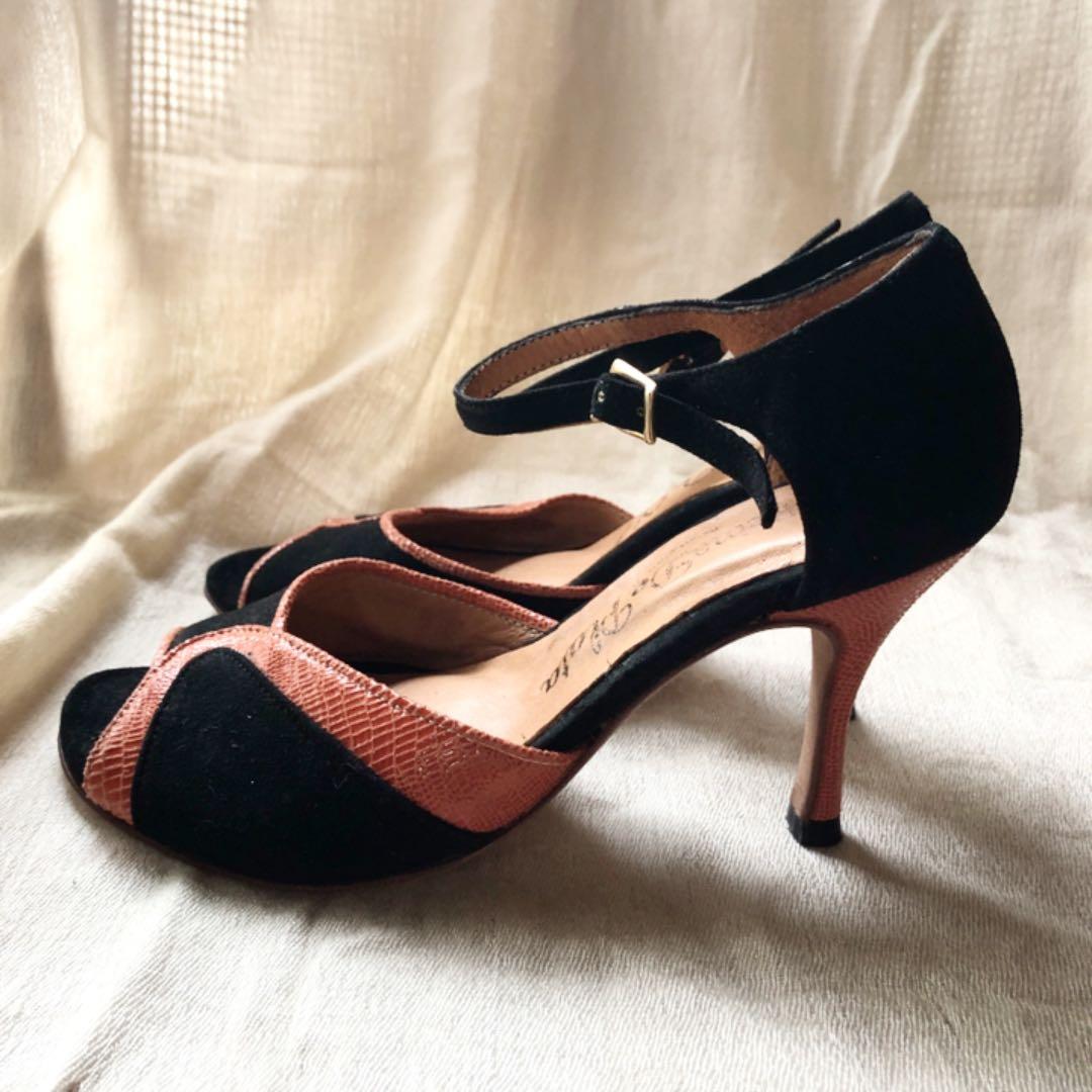 タンゴシューズ　サンダル　黒スウェード　オレンジ　オレンジヒール