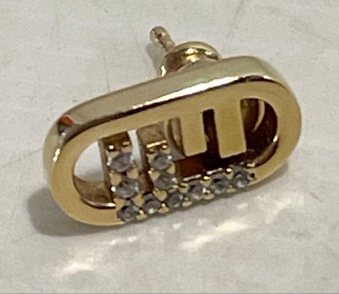 【えい】 FENDI ゴールド ピアス 片耳用